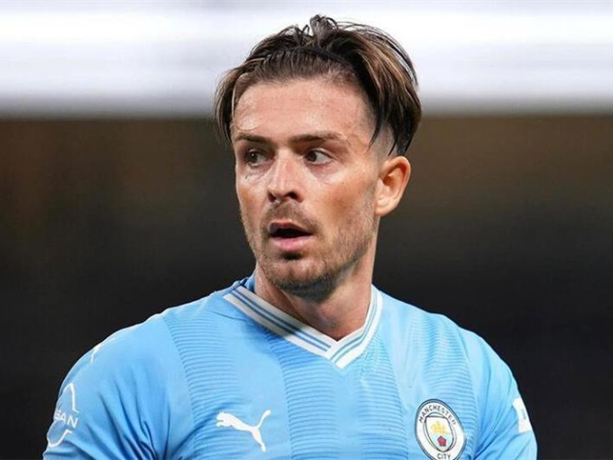 Sao 100 triệu bảng 'hết cửa' ở lại Man City