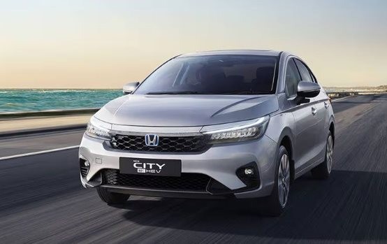 Gặp rắc rối ở nước tỉ dân, mẫu Honda rất được lòng khách Việt phải dùng kế 've sầu thoát xác'