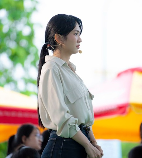 Nữ MC xinh đẹp VTV: 'Nhà tôi ngập trong nước thải'