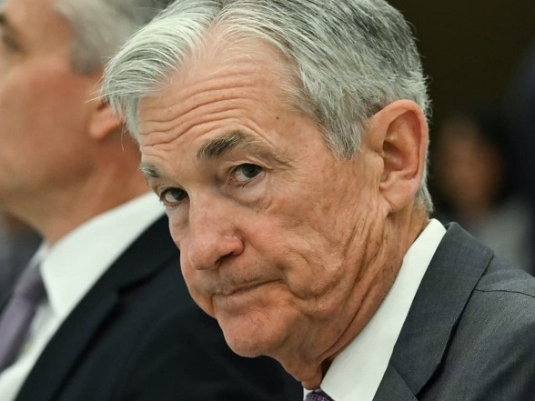 Ông Trump: 'Chủ tịch Fed Powell khiến Mỹ mất 600 tỷ USD mỗi năm vì không chịu hạ lãi suất'