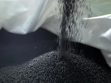 Trung Quốc, Mỹ tăng cường đưa hàng triệu tấn hàng quan trọng vào Việt Nam với giá cực rẻ: Thuế nhập khẩu từ 0%, nước ta tạo 'kho báu' được nửa thế giới săn lùng