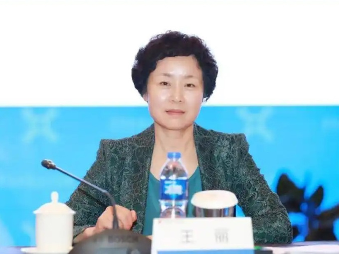 Choáng ngợp trong phòng chứa 'đồ tùy táng' của bà trùm ngân hàng Trung Quốc: Giá của tham nhũng không rẻ!