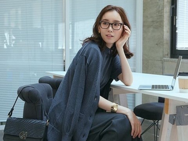 Không lên đời điện thoại, không nâng cấp xe: Xu hướng tiêu dùng ngược đang trở thành chiến lược sống bền vững của người trẻ