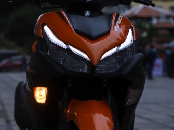Xả kho, đối thủ của Honda Vario bất ngờ giảm sâu tại đại lý, tặng kèm cả đồng hồ cực xịn
