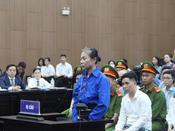 Luật sư: Cựu bí thư Vĩnh Phúc Hoàng Thị Thúy Lan bị bệnh tim, mắc chứng ngừng thở