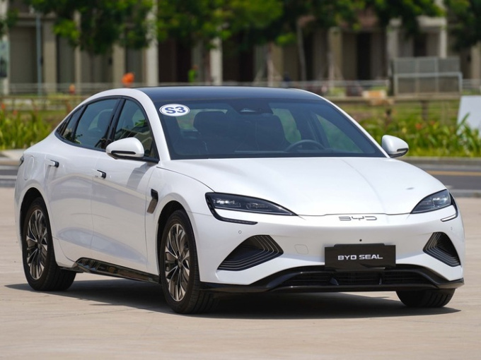 Loạt xe BYD giảm giá mạnh tại Việt Nam, có mẫu 'sale-off' gần 200 triệu