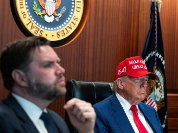 Nóng: Tổng thống Donald Trump tuyên bố Iran, Israel đồng ý ngừng bắn