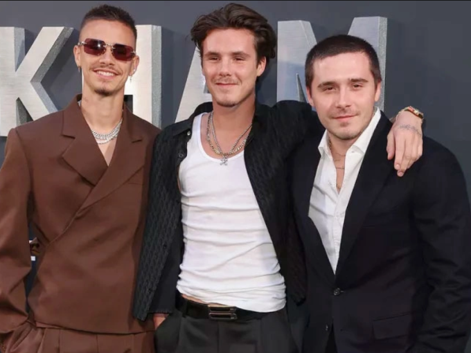 Brooklyn Beckham cắt đứt quan hệ với hai em trai