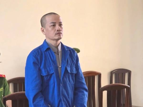 Chồng trộm gần 15 lượng vàng của vợ rồi lấy luôn ô tô bỏ trốn