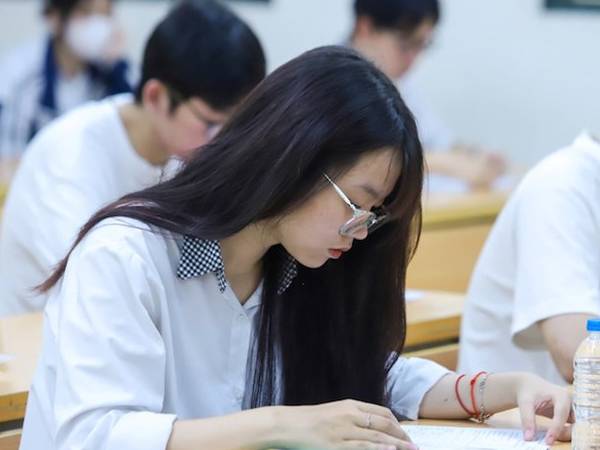 Đáp án môn Toán thi tốt nghiệp THPT năm 2025 - Tất cả 24 mã đề
