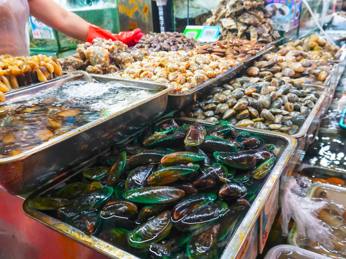 4 chiêu trò ở chợ hải sản, người mua cần cảnh giác để tránh 'dính bẫy'