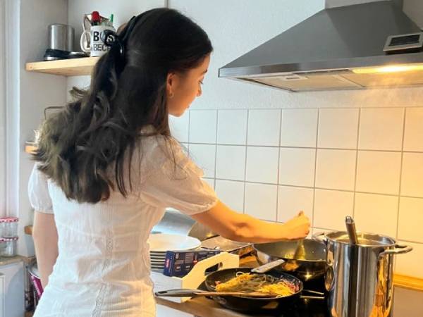 Lương 40 triệu/tháng không cần biết nấu ăn?