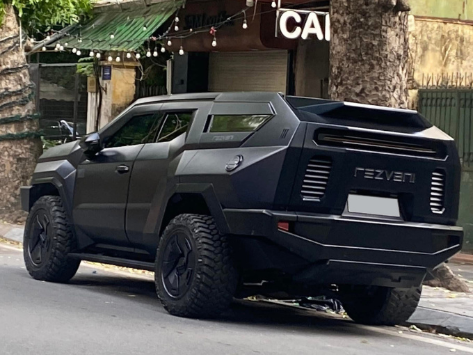 Siêu SUV Rezvani Vengeance giá 8 tỷ về Việt Nam: Như xe quân sự, độ từ Cadillac