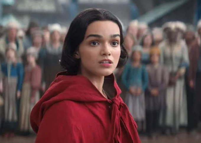 Nàng 'Bạch Tuyết' mới của Disney phải điều trị tâm lý sau khi bộ phim gây tranh cãi