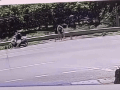 Clip: Leo qua rào chắn cùng bạn gái, nam thanh niên bị tàu hỏa tông tử vong ở Hà Nam