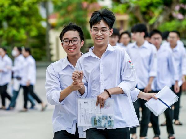 Đáp án môn Tiếng Anh thi tốt nghiệp THPT năm 2025 mã đề lẻ