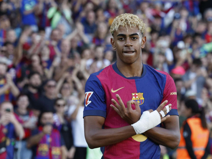 Lamine Yamal giúp Barca tăng giá trị cao nhất bóng đá thế giới