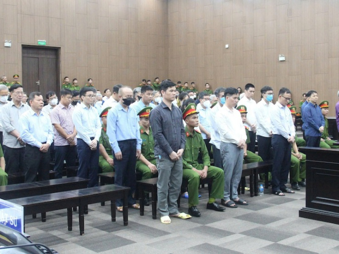 Đề nghị mức án với 5 cựu bí thư tỉnh ủy nhận tiền của Chủ tịch Tập đoàn Phúc Sơn
