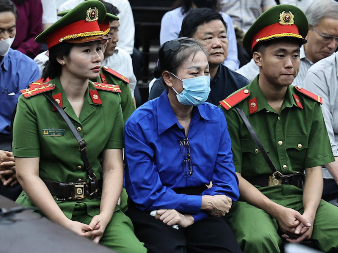 Cựu Bí thư Vĩnh Phúc Hoàng Thị Thúy Lan bị đề nghị mức án 14-15 năm tù