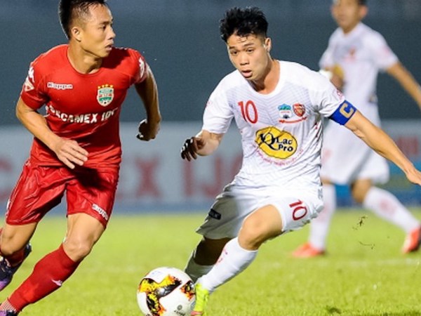 HAGL gần vô địch về thẻ phạt ở V-League