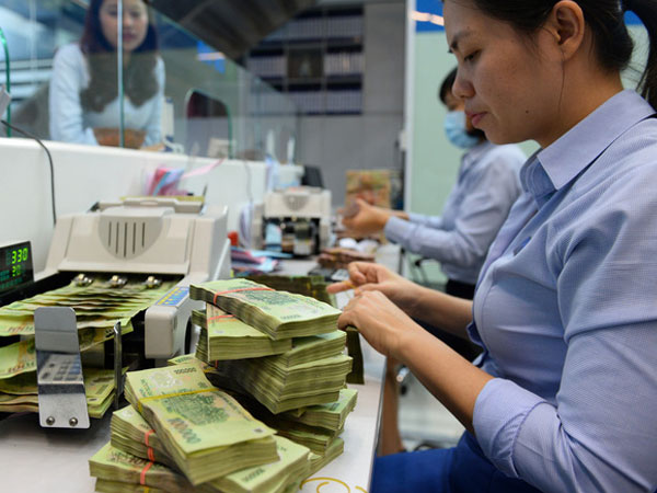 Một số ngân hàng chê 'gửi tiền tỉ đền 75 triệu'