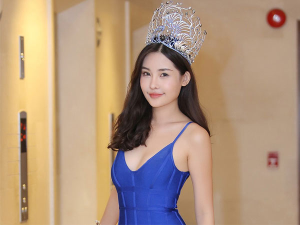 “Tôi cũng không nhận ra mình trong ảnh khi đăng quang Hoa hậu Đại dương”