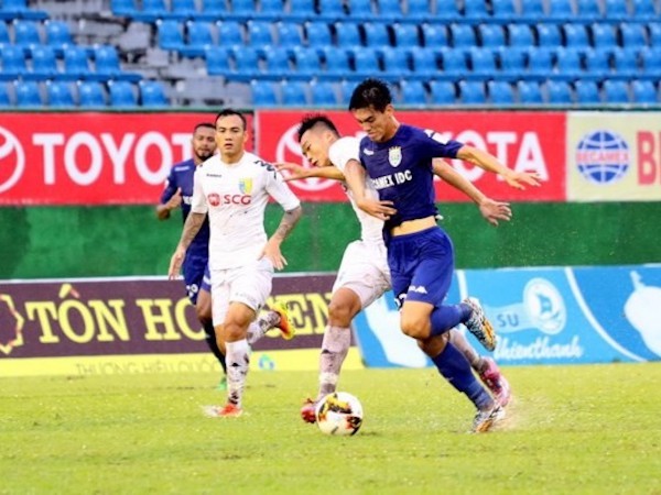 HLV Park Hang Seo bổ sung hai cầu thủ vào U23 Việt Nam