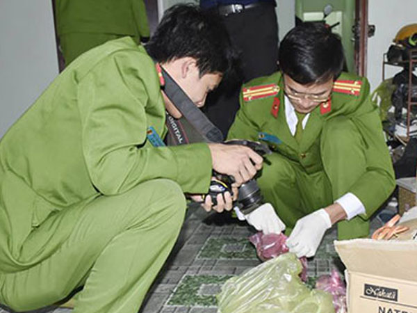 Làm rõ thông tin bố mẹ cháu bé 20 ngày tuổi ở Thanh Hóa từng có một bé gái bị chết đột tử