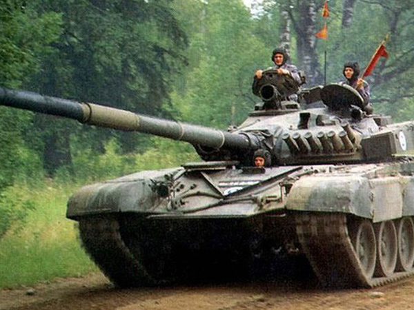 T-72: Từ 'kẻ đóng thế' trở thành xương sống lực lượng xe tăng Nga