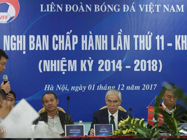 VFF bác đơn từ chức của bầu Đức