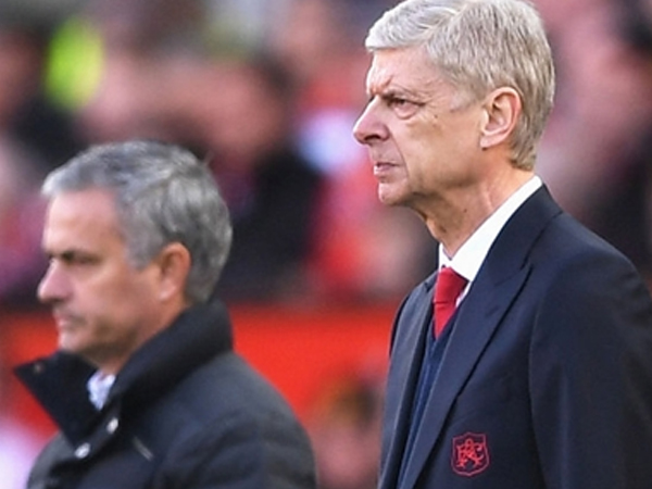 Wenger mong Mourinho không 'dựng xe buýt' tại Emirates