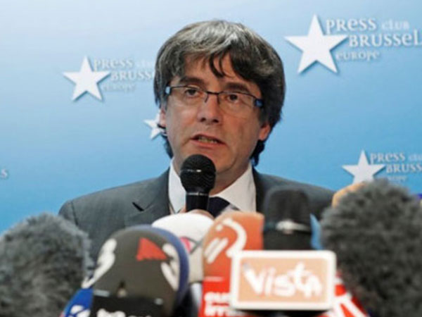 Ban lãnh đạo Catalonia bị tòa án Tây Ban Nha triệu tập