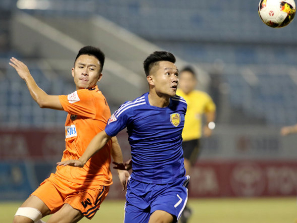 Cầu thủ xuất sắc nhất V-League 2017: Đinh Thanh Trung