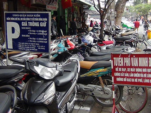 Hà Nội đề xuất tăng phí thuê vỉa hè gấp 3 lần, tăng giá trông giữ xe
