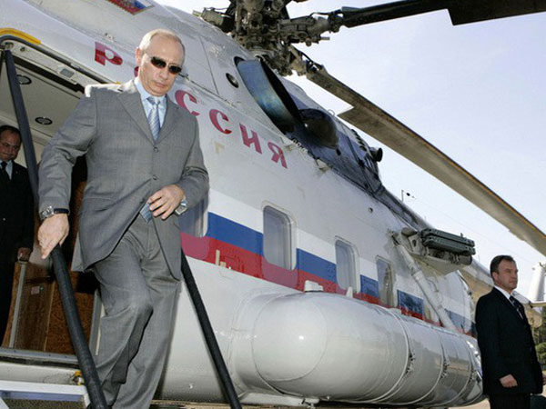 Chiêm ngưỡng dàn phương tiện hùng hậu phục vụ Tổng thống Putin