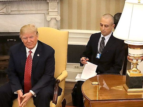 Tổng thống Mỹ Trump đến Việt Nam: Bí mật người phiên dịch gốc Việt