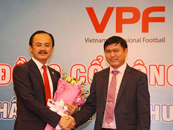 Bầu Tú thay bầu Thắng làm Chủ tịch Hội đồng quản trị VPF