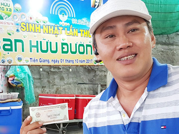 Video: Gặp tài xế quyết đòi bằng được 100 đồng tiền thối ở BOT Cai Lậy