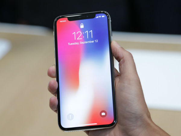 Apple đã làm ra chiếc iPhone X như thế nào?