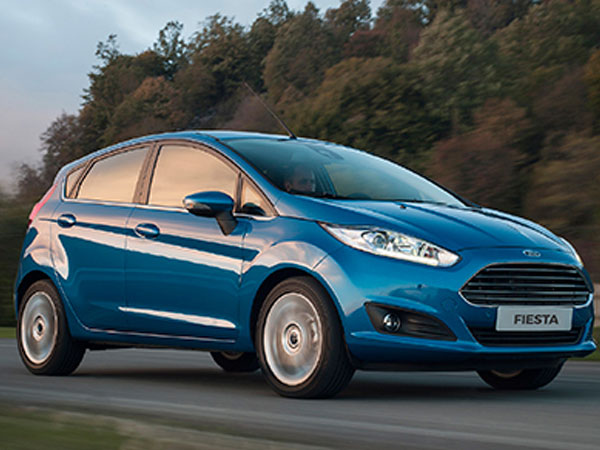 Ford giảm giá xe đến 50 triệu đồng Việt Nam - cuộc đua cuối năm