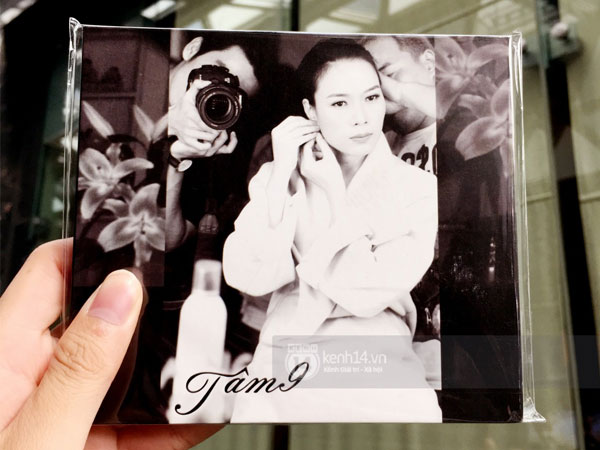 Album Vol.9 của Mỹ Tâm: Đã lâu rồi fan Vpop mới có cảm giác đợi hàng giờ để được cầm tận tay một CD như thế