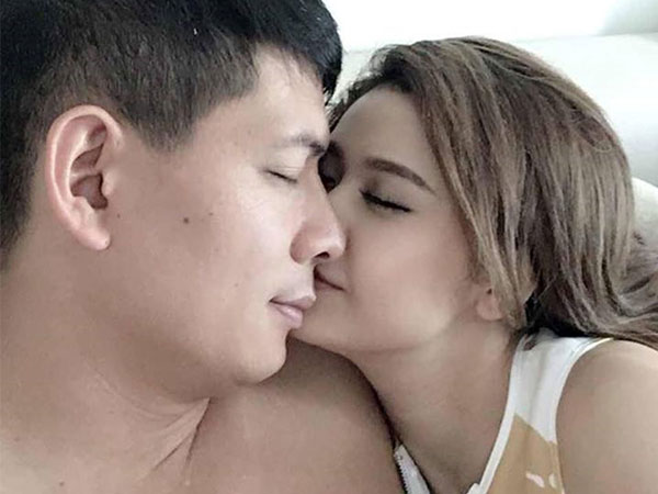 Giữa ồn ào với Bình Minh, Trương Quỳnh Anh xóa ảnh và khóa bình luận