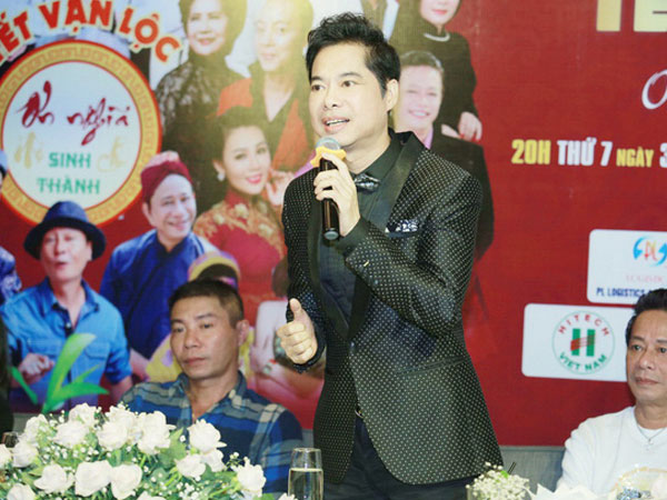 Ngọc Sơn hủy show diễn châu Âu để tham gia chương trình hài Tết của Vượng Râu