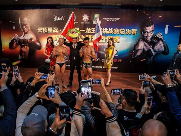 'Đệ nhất Thiếu lâm' Nhất Long thảm bại trước kickboxer số 1 thế giới