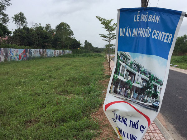 Quanh dự án sân bay Long Thành: Nhiều công ty môi giới làm "trò mèo" để bán đất nền