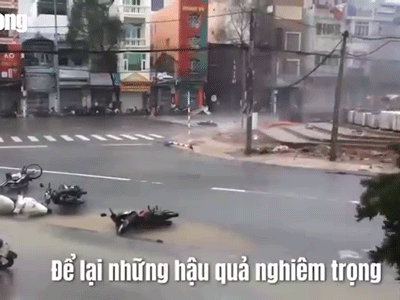 Video: Cơn bão số 12 và những thiệt hại nặng để lại