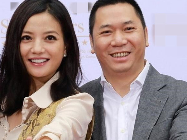 Chồng Triệu Vy gửi tâm thư cho vợ: 'Anh sẽ luôn đứng sau bảo vệ em'
