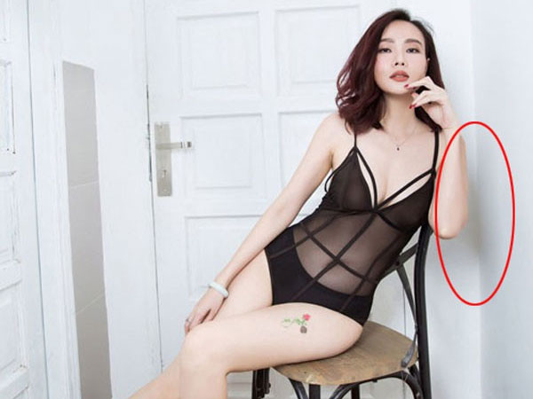 Lỗi hài hước gây cười trong bộ ảnh bikini nóng bỏng của Dương Yến Ngọc
