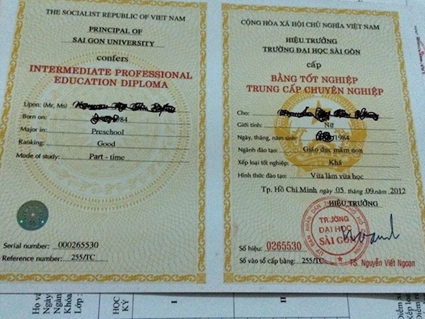 Rối bời tranh luận bằng tại chức, chính quy: Lỗi không ở tấm bằng