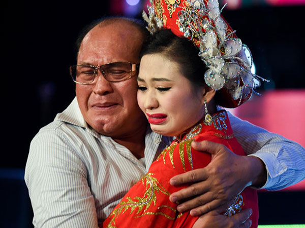 Con gái Lê Giang thương cha, nghệ sĩ xót xa cuộc sống của Duy Phương